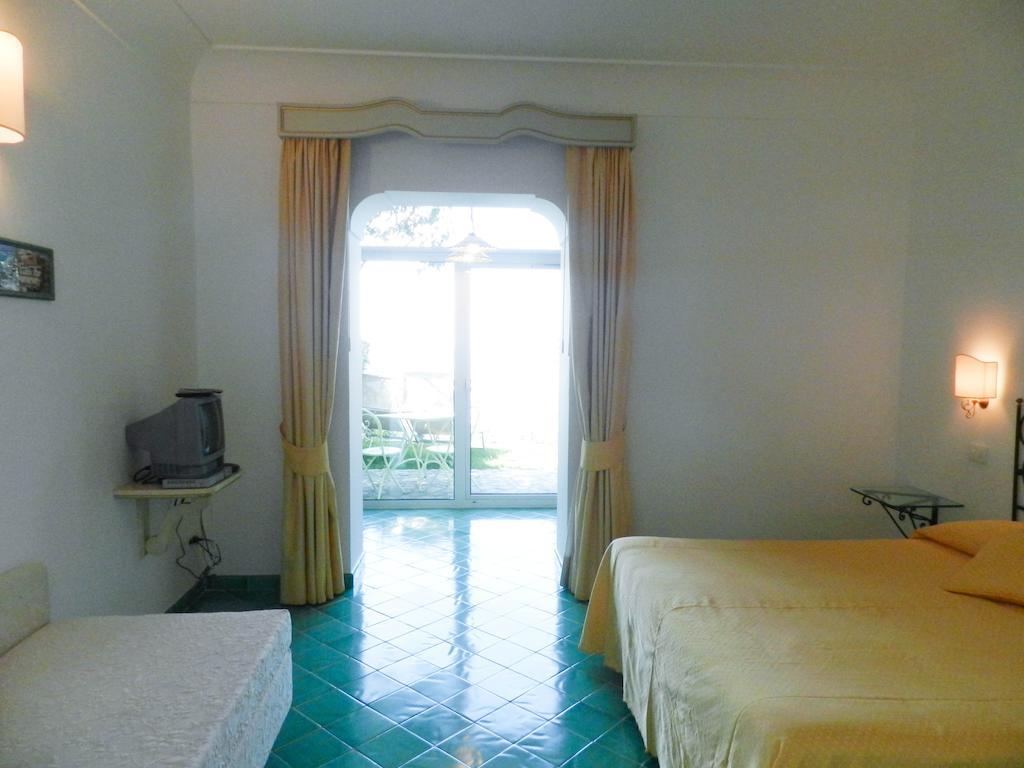 Bacio Del Sole B&B Positano Kültér fotó