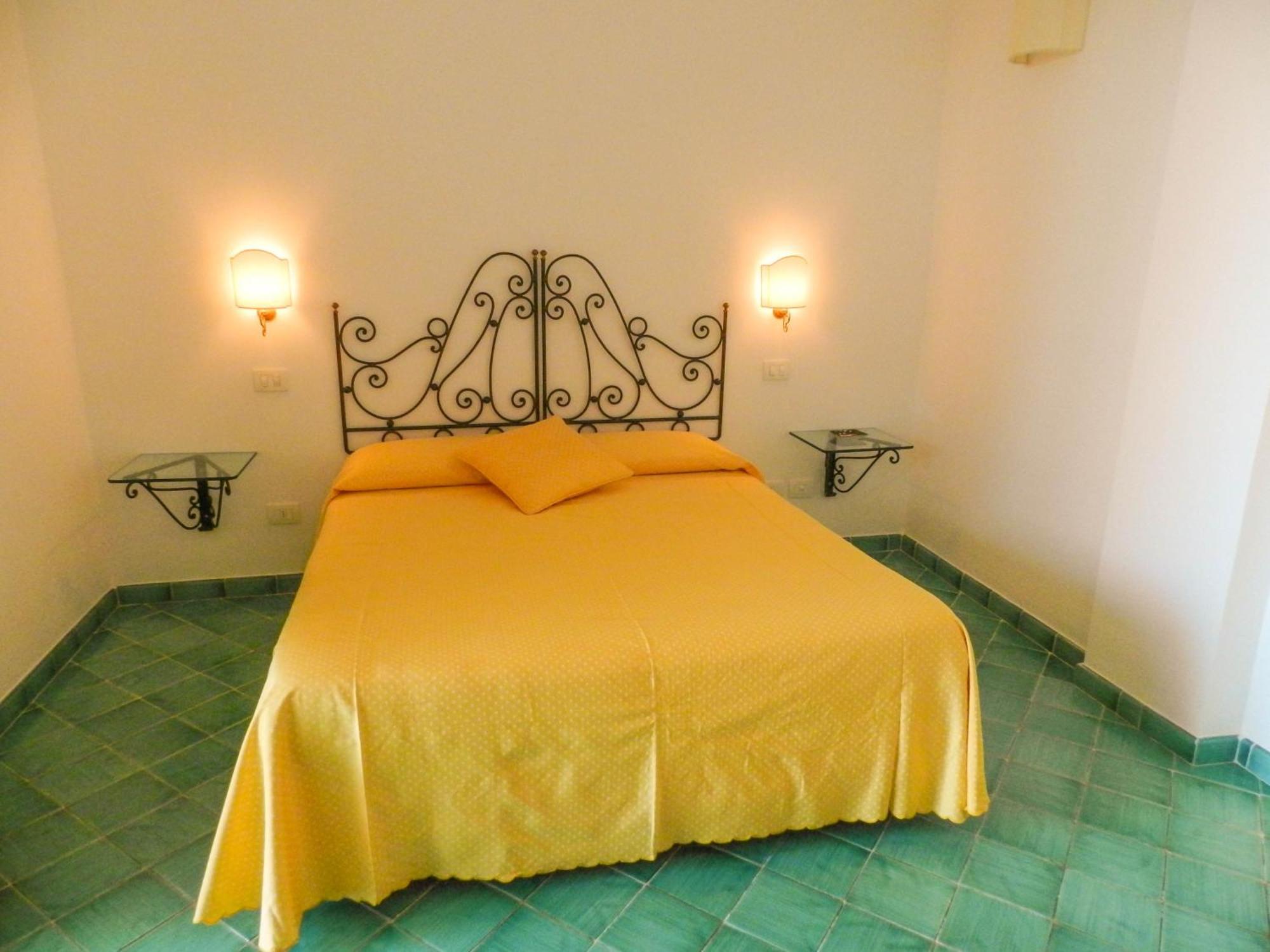 Bacio Del Sole B&B Positano Kültér fotó